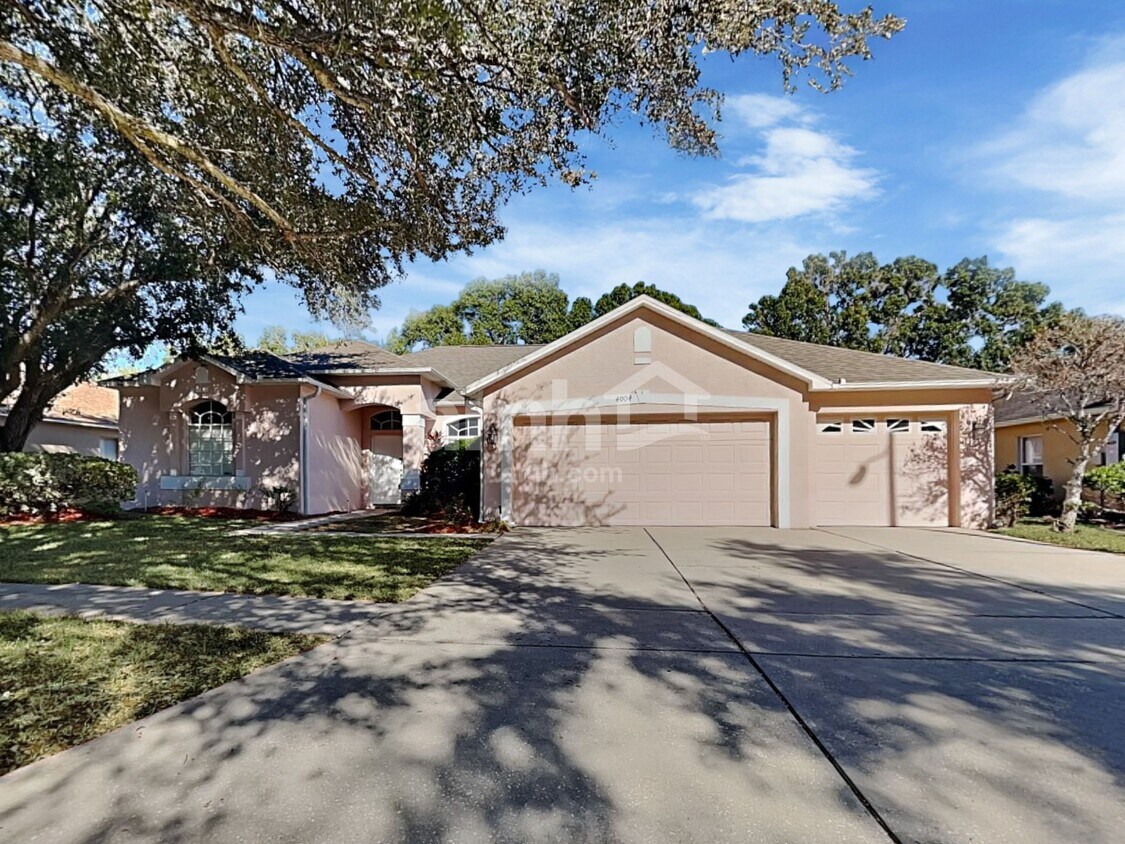 Foto principal - 4004 Water Park Ct