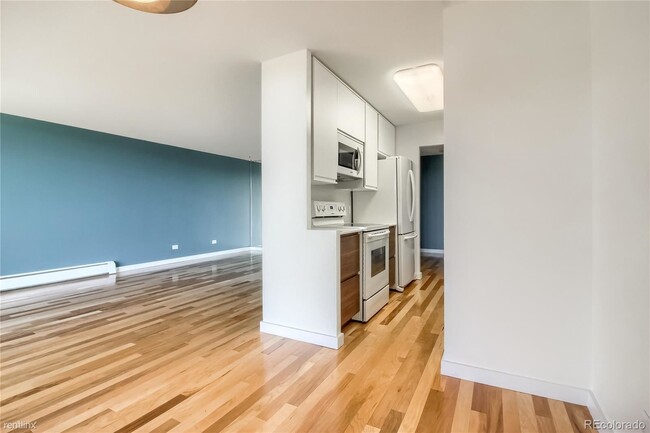 Building Photo - 2 br, 2 bath Condo - 955 Eudora Street 901E