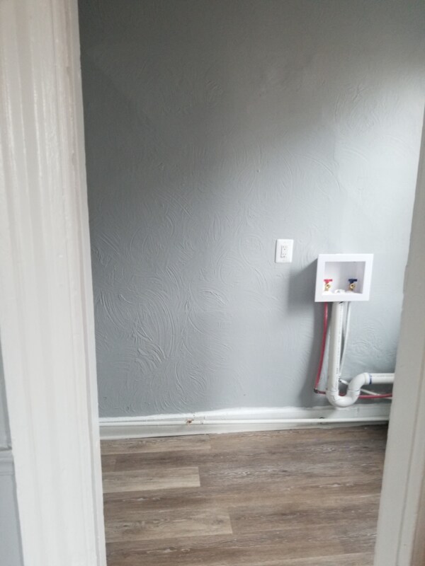 Building Photo - 175 Babcock St