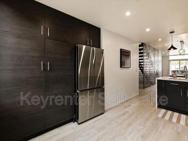 Foto del edificio - 15 E Kensington Ave
