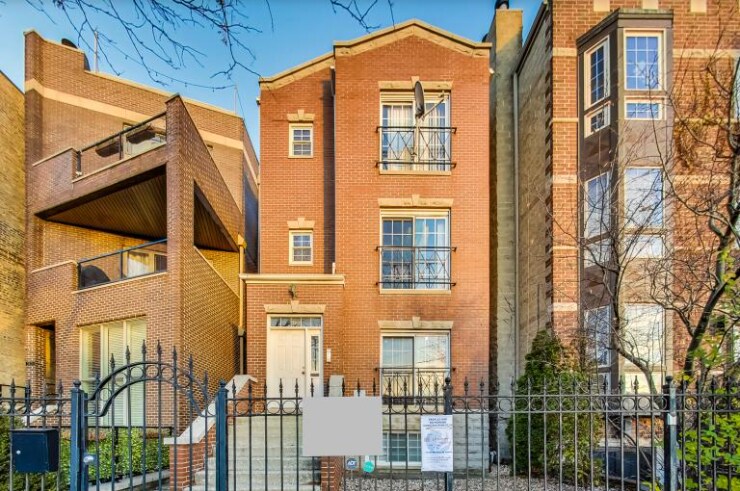 Foto principal - 2817 N Damen Ave