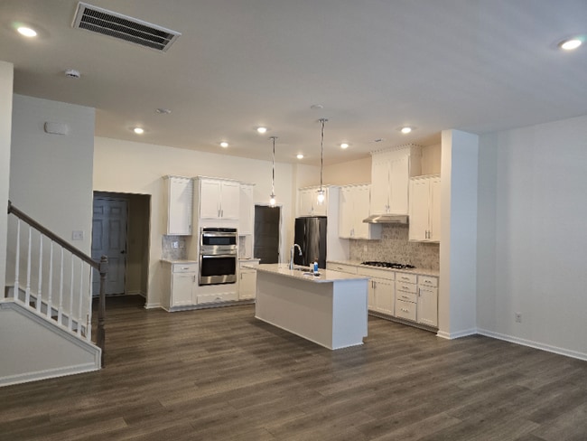 Building Photo - 8958 Morning Mist Rd