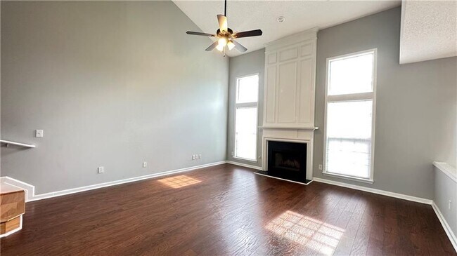 Foto del edificio - 9155 Ruel Ln