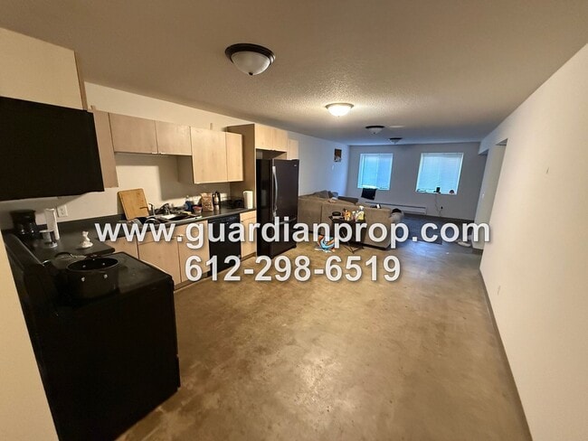 Foto del edificio - 7535 Cloman Way E