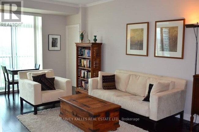 Photo du bâtiment - 8 Park Rd