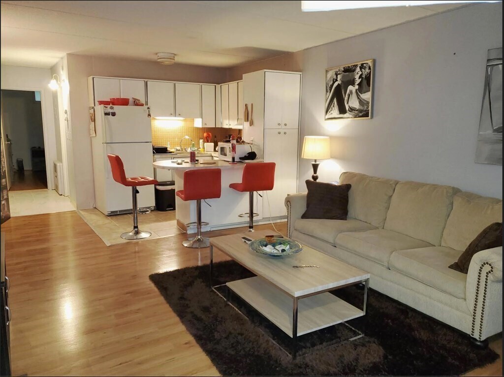 200 Swanton St Unit T18, Winchester, MA 01890 Condo for Rent in