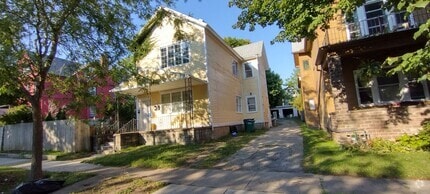 Building Photo - 39 Fargo Ave