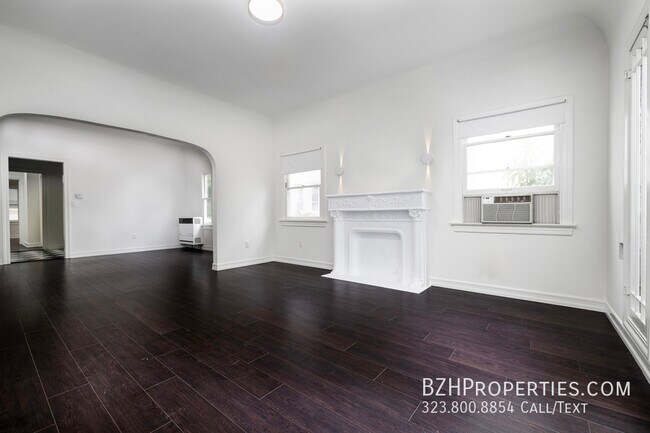 Building Photo - Gorgeous light filled 1Bedrroom 1Bathroom ...