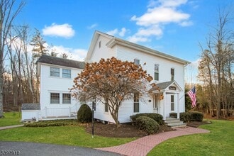 Building Photo - 405 Mt Hermon Rd