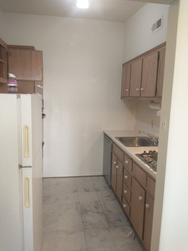 Building Photo - 10224 Rockville Pike