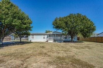 Building Photo - 9493 Olive St