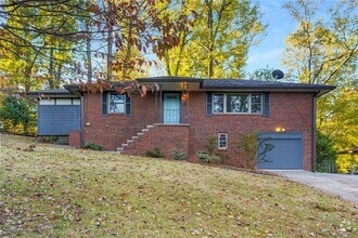 Building Photo - 436 Grady Pl