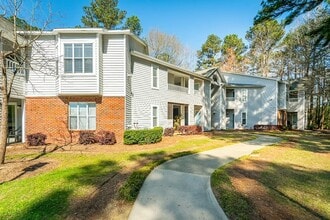 Building Photo - 2599 Thackery Rd