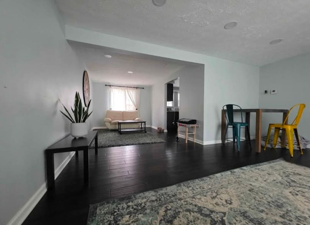 Foto principal - 8499 Rainbow Bridge Ln