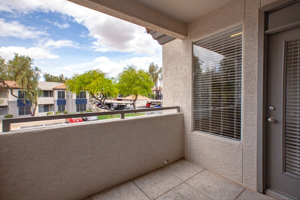 The Retreat Apartments Phoenix, AZ