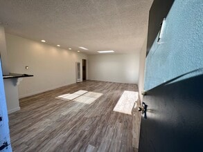 Building Photo - 12727 Matteson Ave