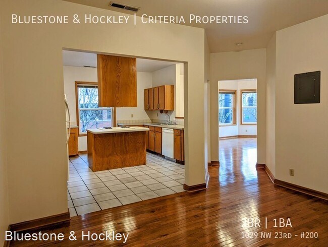 Building Photo - 2 br, 1 bath House - 1029 NW 23rd, #200