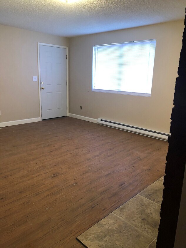 Foto principal - 822 W Mansfield Ave
