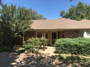 Building Photo - 3604 78th Dr