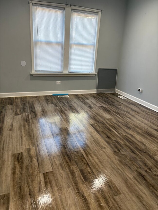 Foto del edificio - 9219 S Greenwood Ave