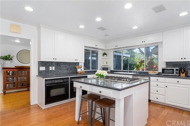 Foto del edificio - 2112 Dover Dr