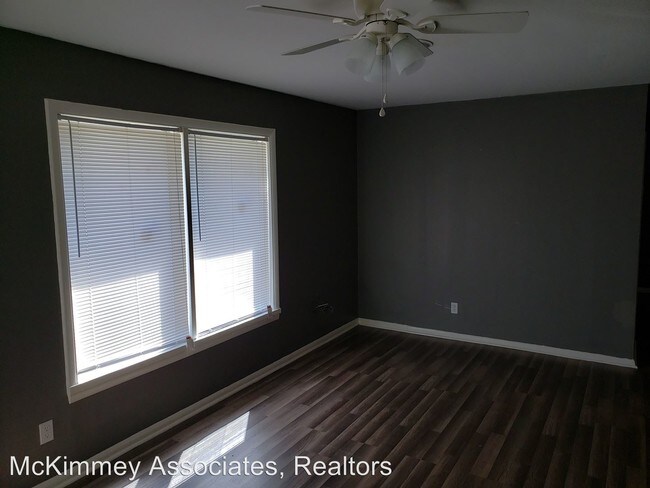 Building Photo - 3 br, 1 bath House - 9224 CHICOT ROAD