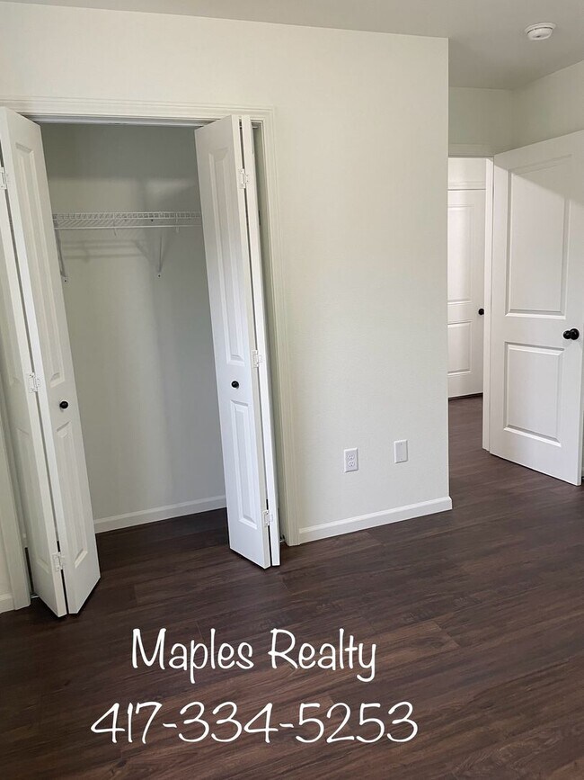 Foto del edificio - NEW CONSTRUCTION SINGLE FAMILY HOME ~  3 bed, 2 bath HOME in Hollister MO