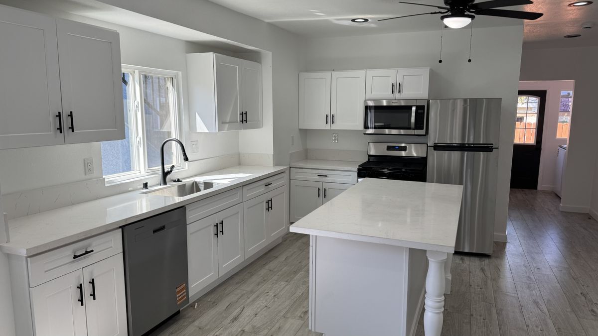 Foto del edificio - 5325 Latham St