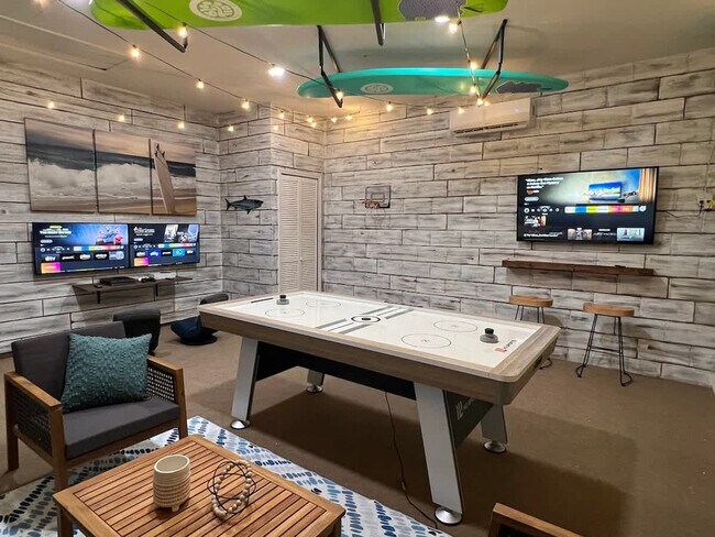 Foto del edificio - 910 Oxford Dr