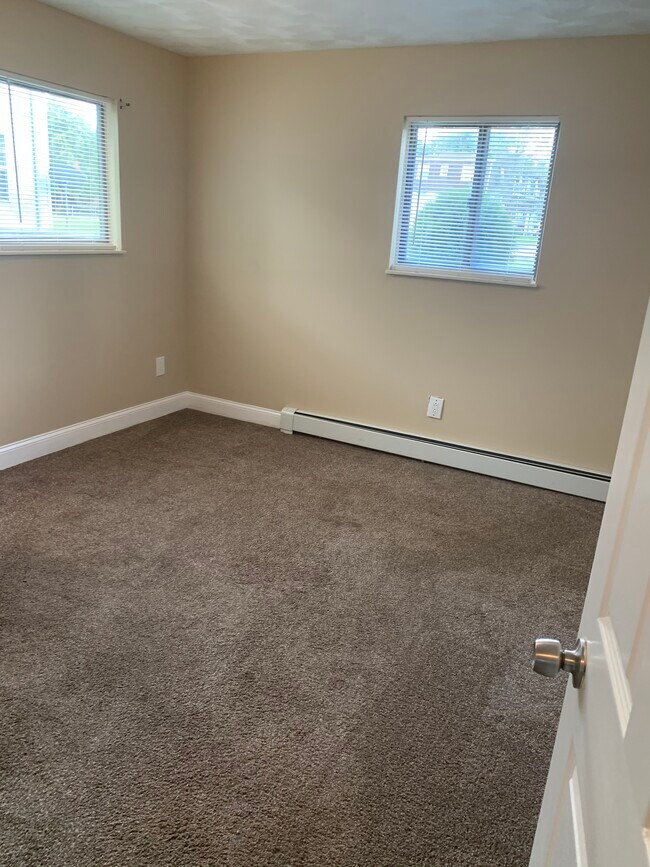 Bedroom - 750 Mauro Cir SE