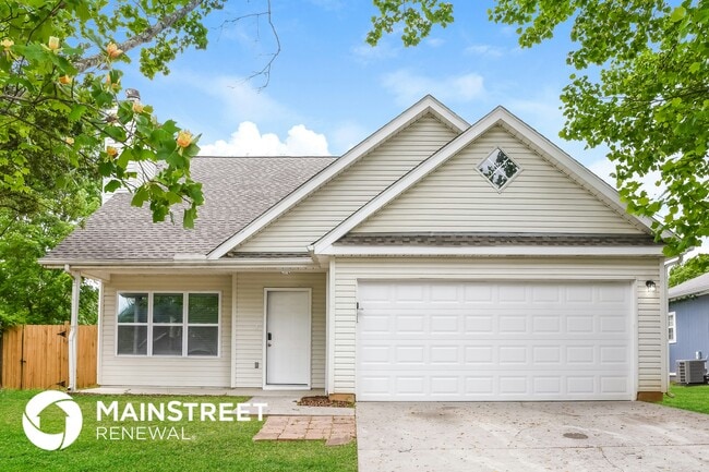 Building Photo - 229 River Oaks Dr