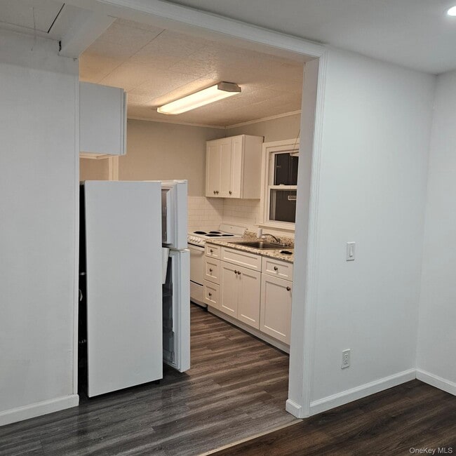 Foto del edificio - 114 Webster Ave