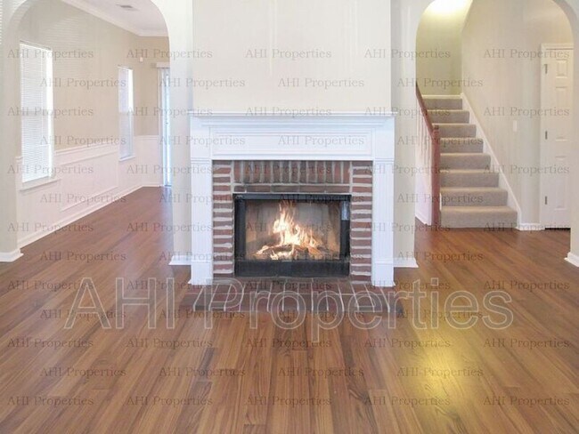 Building Photo - 5522 Fawn Cir