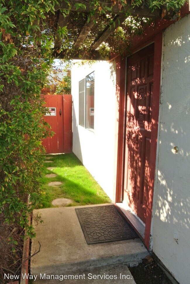 Building Photo - 3 br, 2.5 bath House - 469 Virgil Street