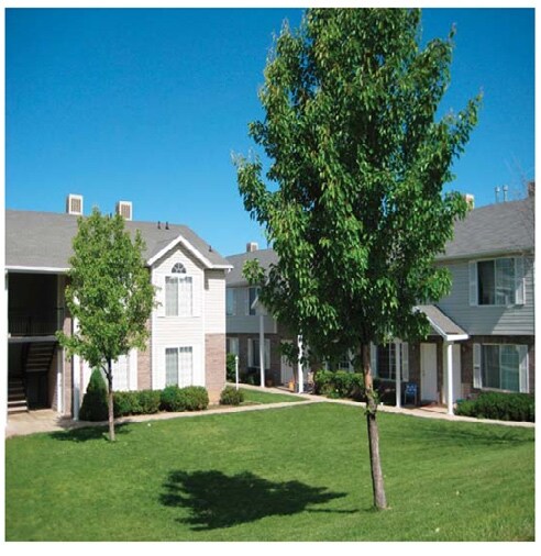 Primary Photo - Falcon Estates Apartments & Townhomes