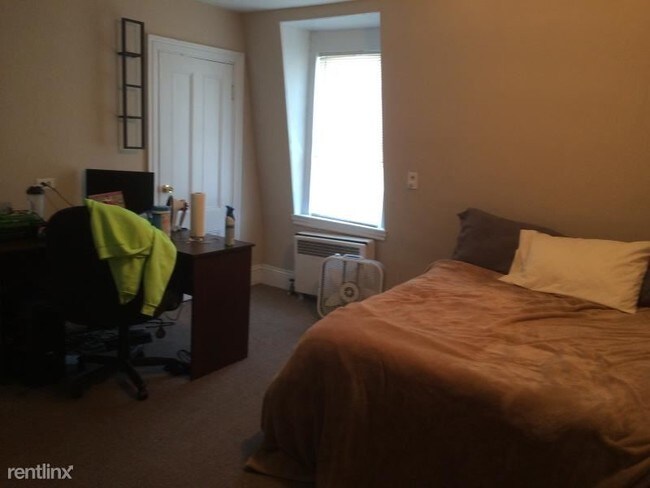 Foto del edificio - 24 Pratt St