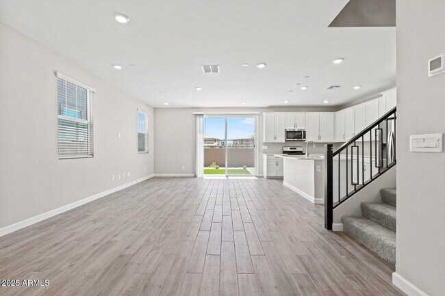 Foto del edificio - 21047 N 58th Way