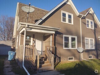 Building Photo - 637 23rd Ave