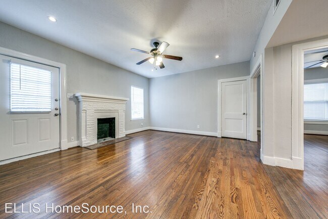Foto del edificio - 2 br, 1 bath House - 5711 Live  Oak St.