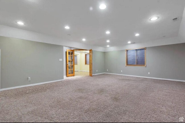 Photo - 6986 Jordan Cl Cir House