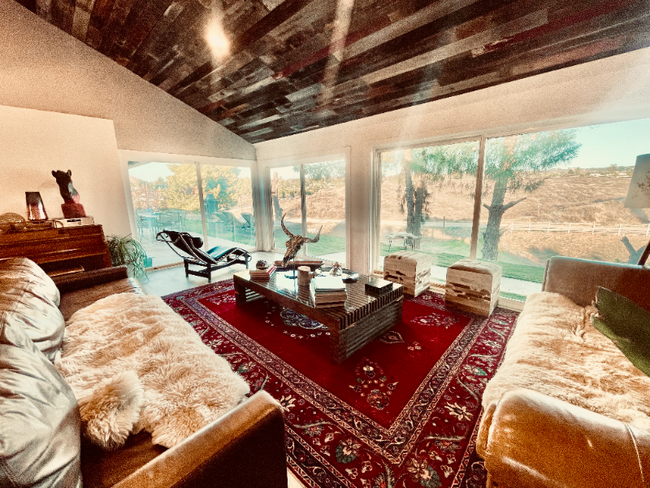 Foto del edificio - 37075 Glen Oaks Rd