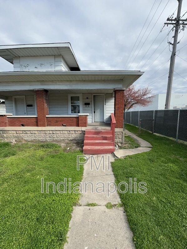Building Photo - 2036 Southeastern Ave