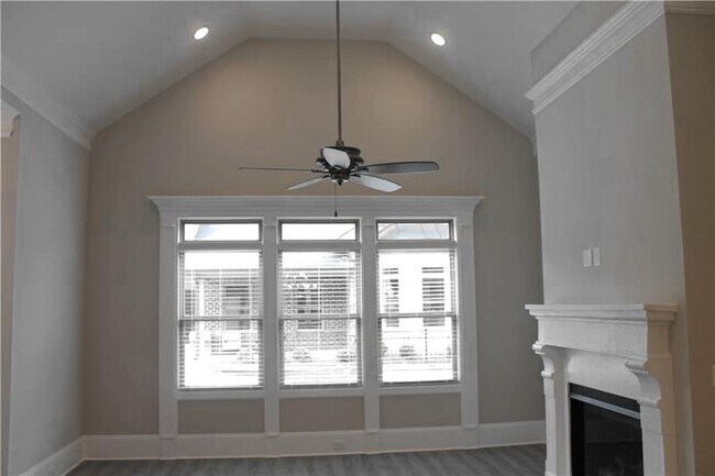 Foto del edificio - 4821 Josie Way NW
