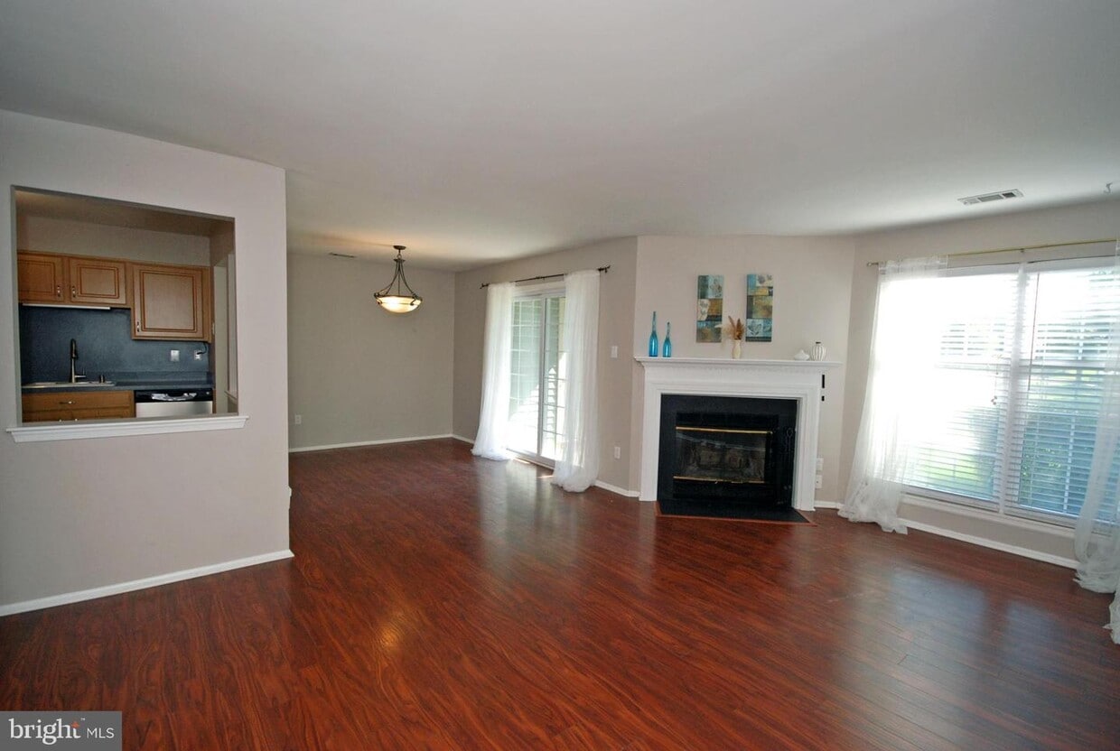 311 Andover Pl, Robbinsville Township, NJ 08691 Room for Rent in