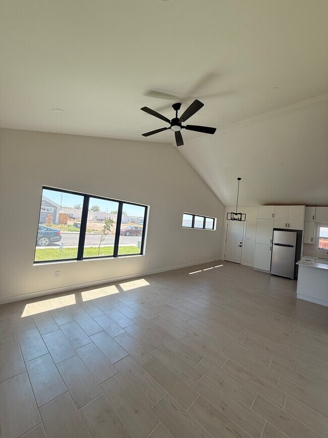 Foto del edificio - 2512 Mockingbird Rd