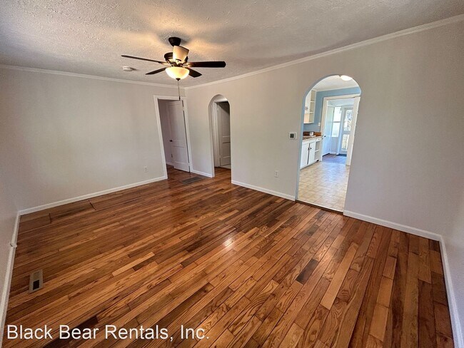 Building Photo - 2 br, 2 bath House - 91 Carrier Street