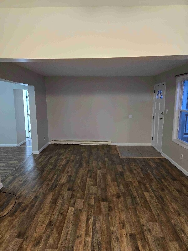 Foto principal - 516 Burke St