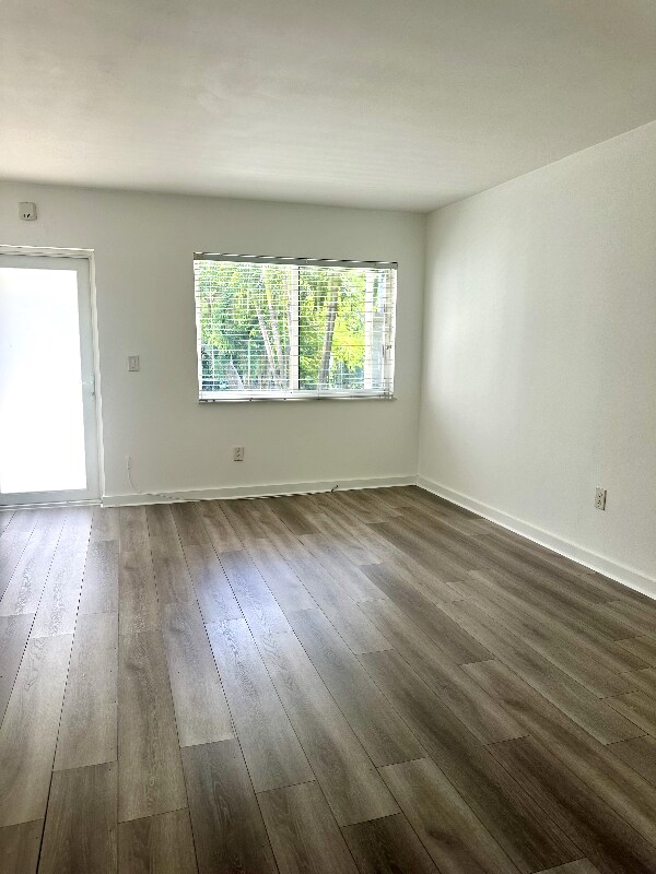 Foto del edificio - 631 NE 72nd Terrace