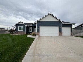 Building Photo - 4606 S Doris Ct
