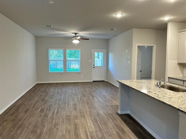 Building Photo - 10707 Violet Bloom Dr